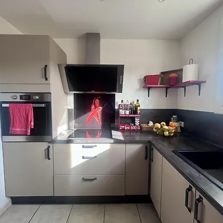 Apartment Malmaison - Maeva - Climatise Avec Parking 3 Pieces 4 Personnes - Selection Mae-7053 *